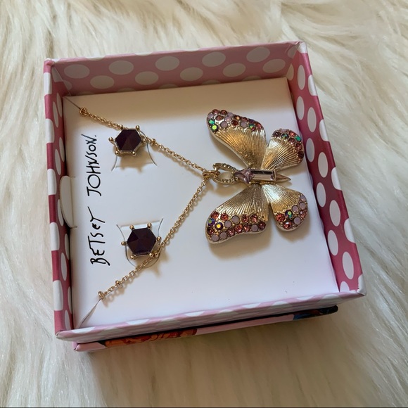 Betsey Johnson Butterfly Necklace and Earrings NWT - Picture 7 of 11